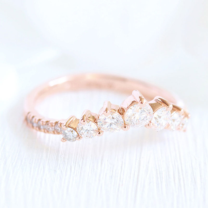 0.5Ct Dove-Inspired Sona Diamond V-Band, Rose/Yellow/White Gold Plated