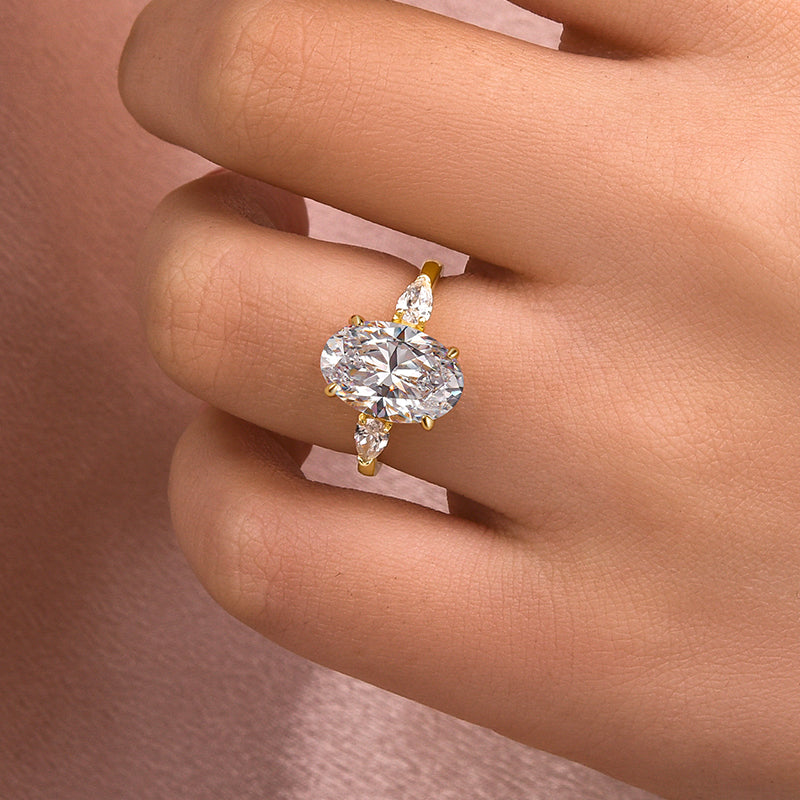 4.0CT Oval Moissanite Ring w/ Pear Side Stones – 925 Silver 18K Gold