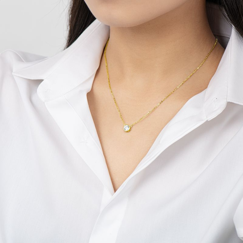 Round-Cut Moissanite Necklace in Yellow Gold