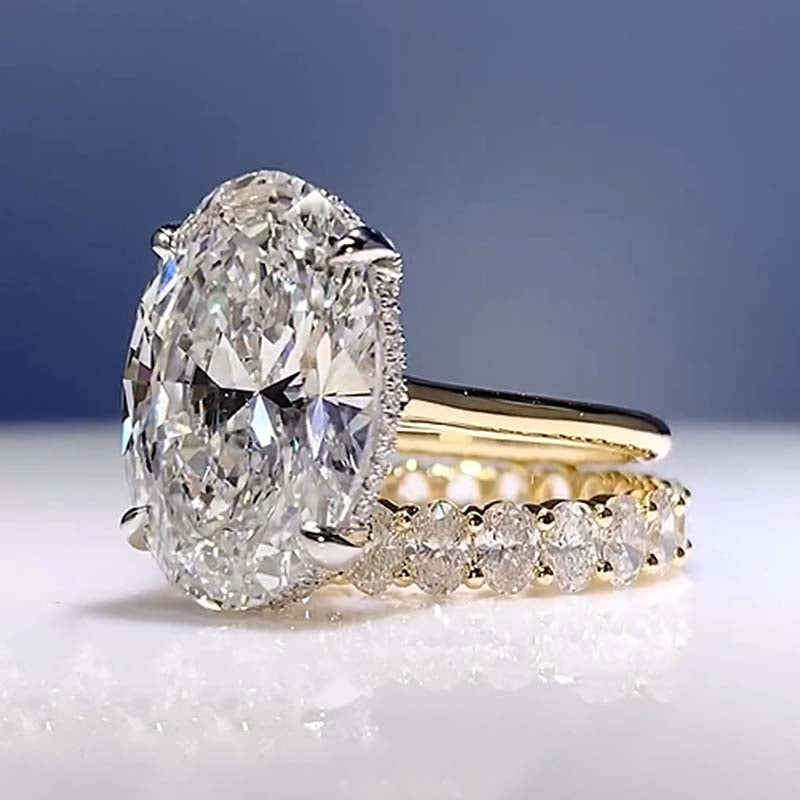 Oval Cut Simulated Diamond Ring Set in Sterling Silver