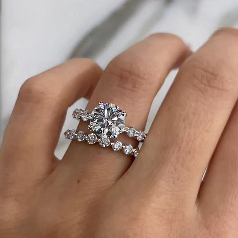 2.0Ct Moissanite Ring with 1.5Ct Side Stones - White/Yellow Gold