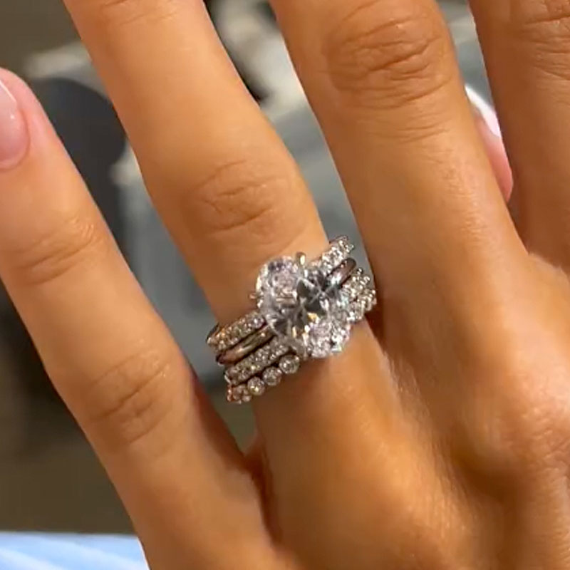 4.0ct Oval Cut Diamond Wedding Set - White Gold