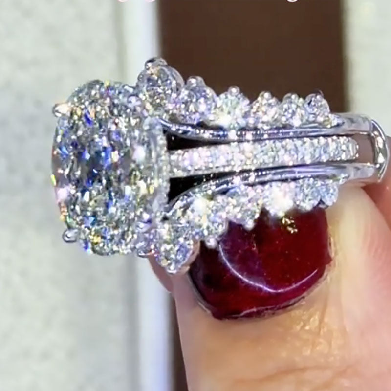 Elegant 4.0ct Oval Diamond Bridal Set in White Gold
