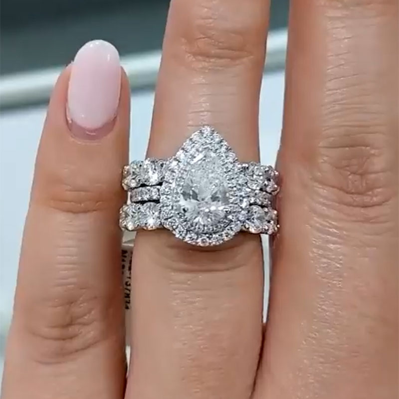 Juego de 3 diamantes talla pera de 3,0 ct - Doble oro