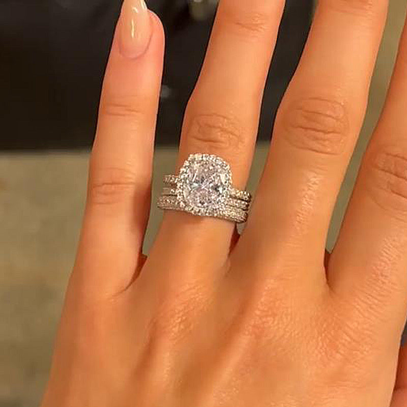 3.0ct Pear Cut 3PC Bridal Set - Dual Halo
