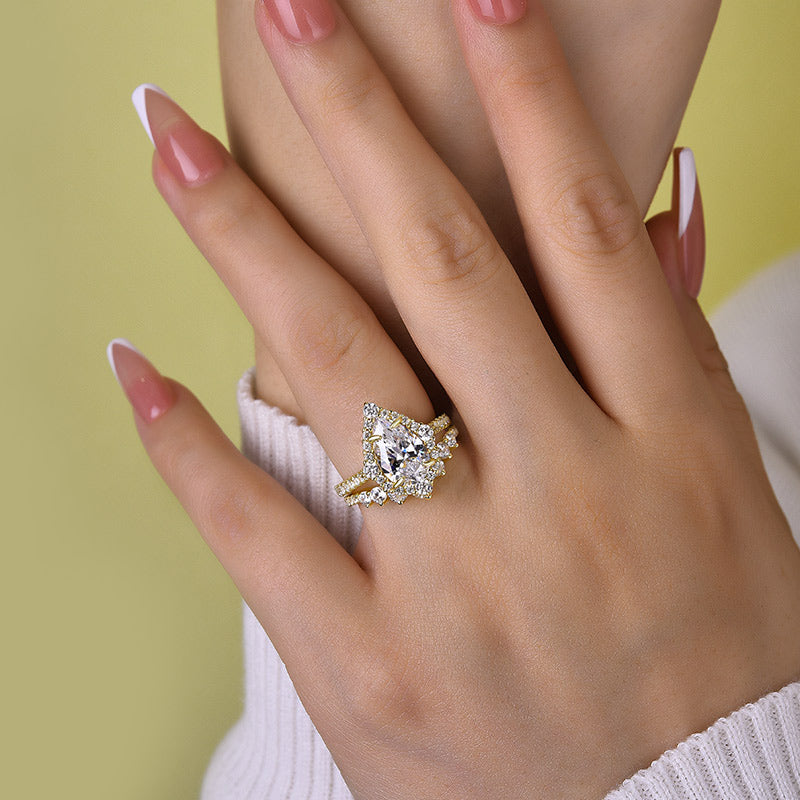 ear-Shaped Diamond Bridal Ring Set (2.2ct) - Rose Gold