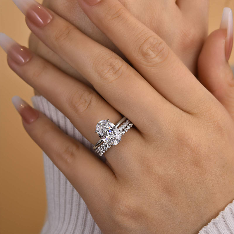 925 Sterling Silver Oval Cut Sona Simulated Diamond Wedding Band