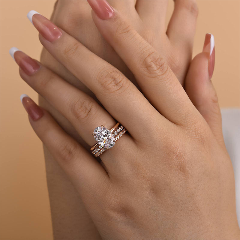 925 Sterling Silver Oval Cut Sona Simulated Diamond Wedding Band