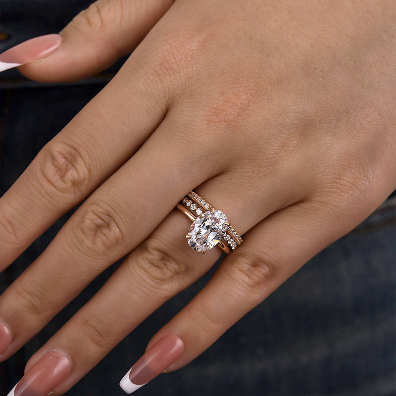 925 Sterling Silver Oval Cut Sona Simulated Diamond Wedding Band