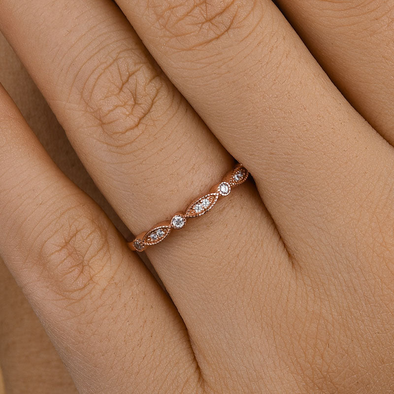 Anillo de diamantes Sona de media eternidad de 0,3 ct, plata de ley con triple baño de oro
