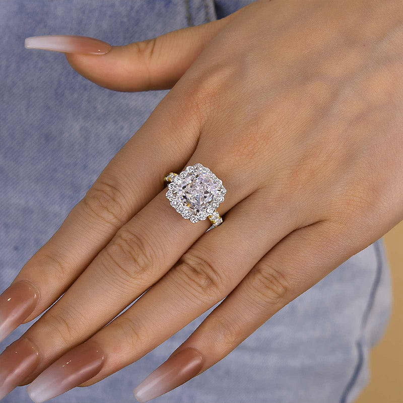 6.0ct Cushion Cut Diamond Ring with 2.0ct Halo