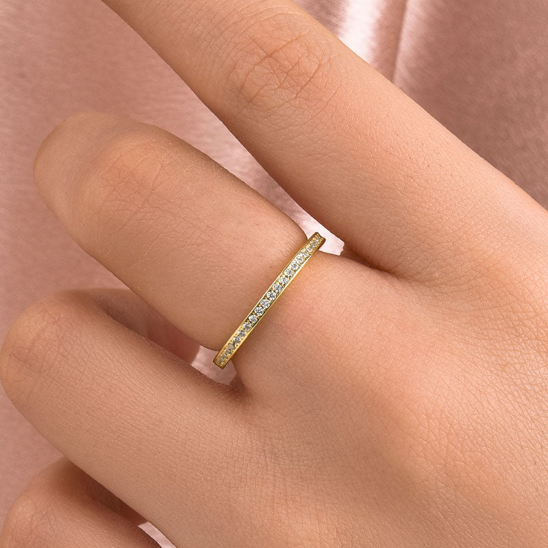 Anillo de canal de moissanita de 0,3 quilates – Plata 925 bañada en oro de 18 quilates
