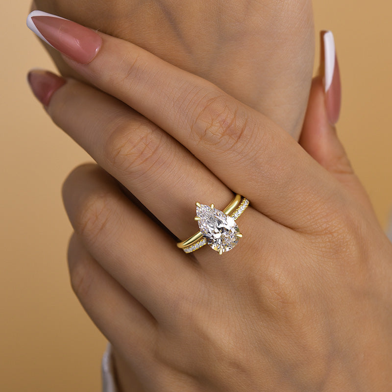 4.0ct Pear Cut Diamond Ring - Dual Gold Plated
