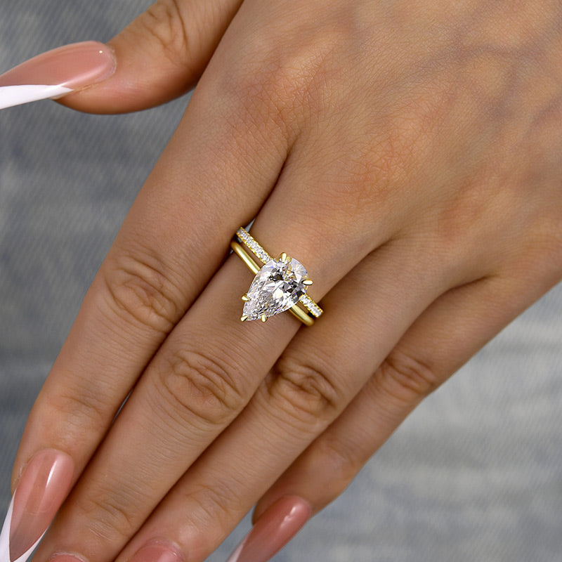 4.0ct Pear Cut Diamond Ring - Dual Gold Plated