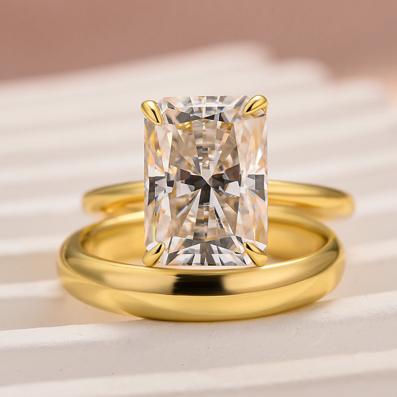 4.5Ct Radiant Moissanite Ring - 925 Silver Yellow Gold