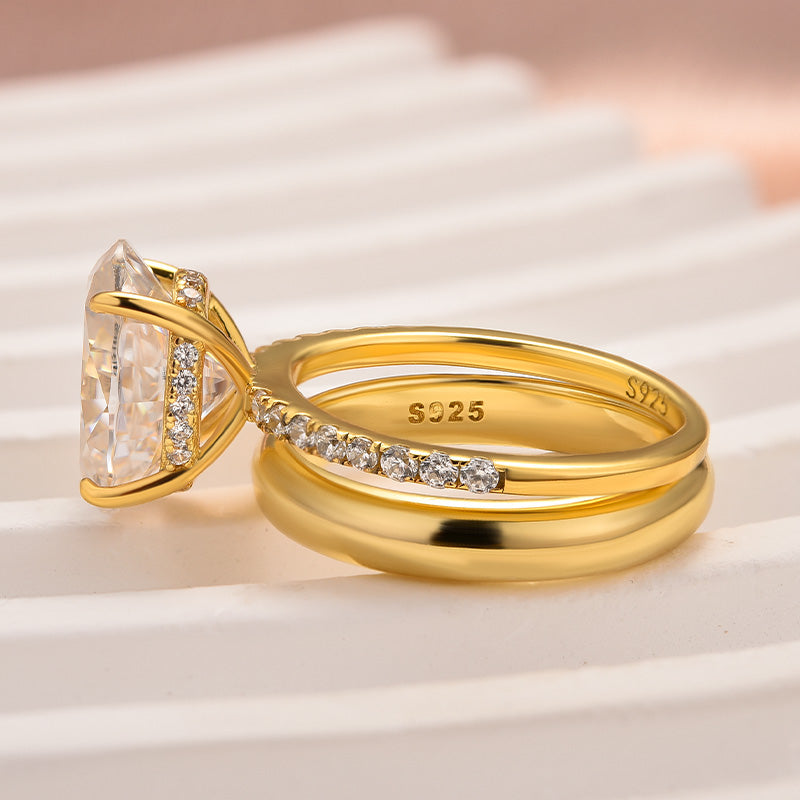 4.0Ct Oval Cut Moissanite Ring - 3.5mm Yellow Gold Band