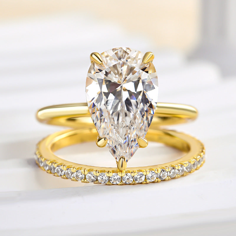 4.0ct Pear Cut Diamond Ring - Dual Gold Plated