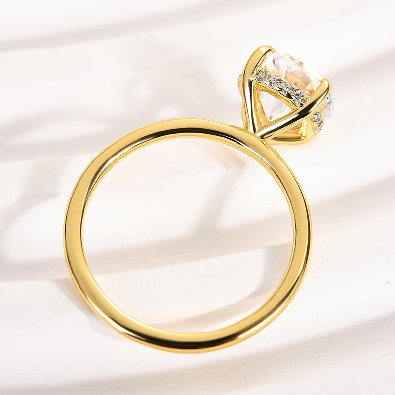 2.0Ct 4-Prong Round Moissanite Ring - Dual-Tone