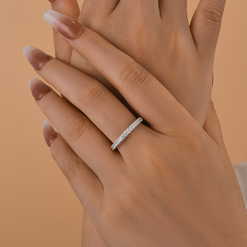 Alianza de boda con diamantes simulados de 0,135 ct, plata de ley con doble baño de oro