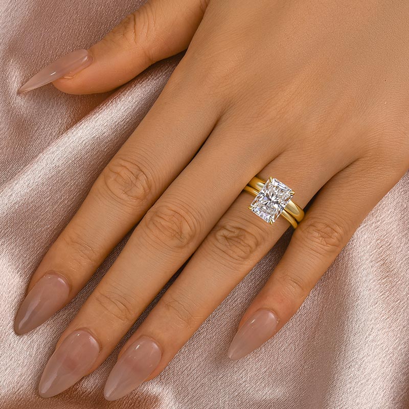 4.5Ct Radiant Moissanite Ring - 925 Silver Yellow Gold
