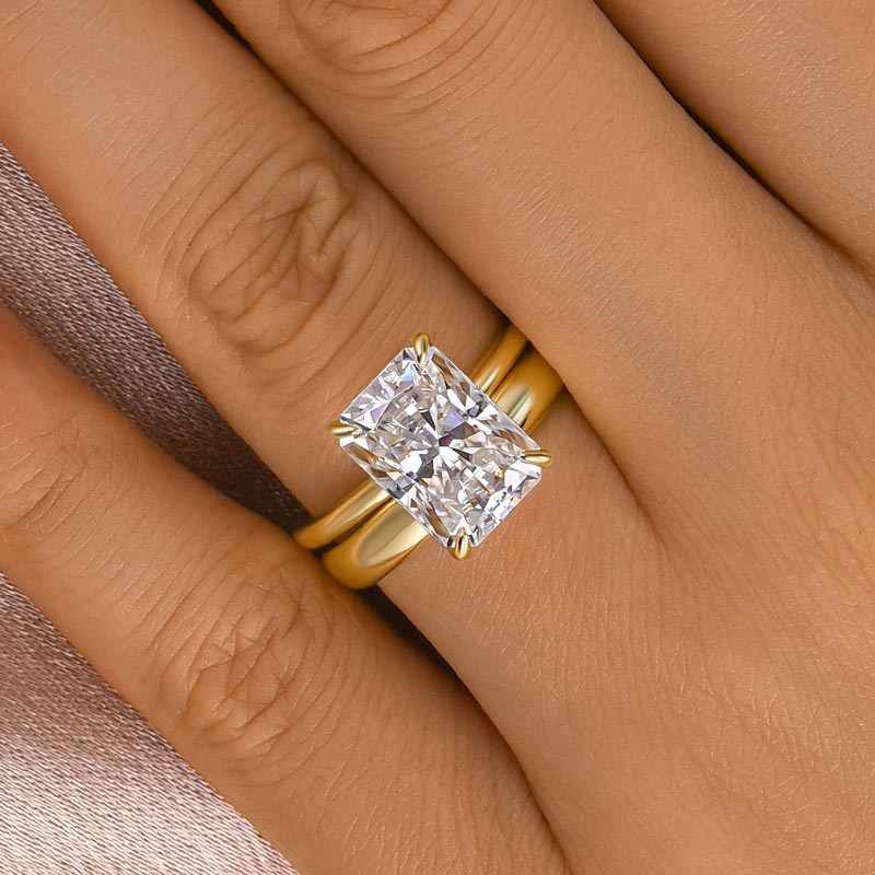 4.5Ct Radiant Moissanite Ring - 925 Silver Yellow Gold