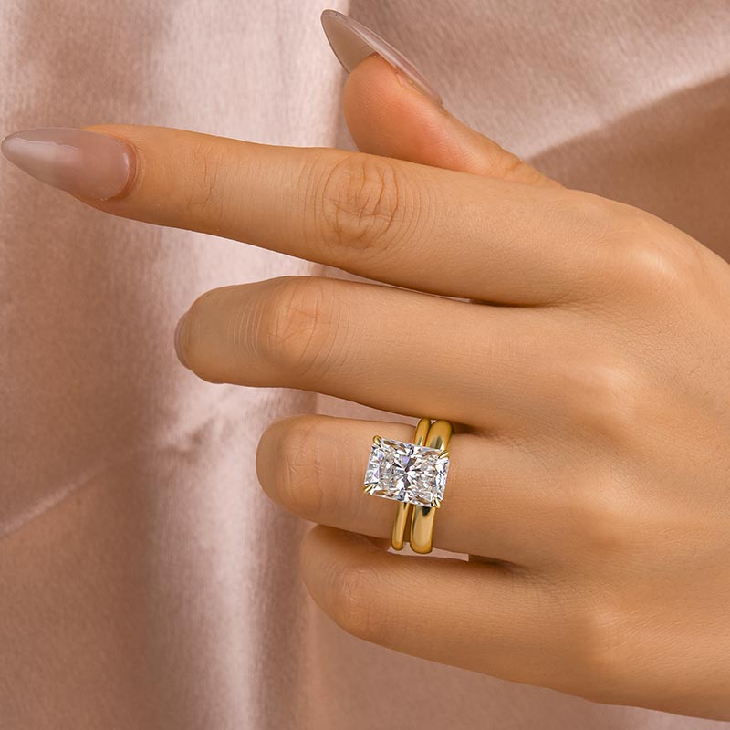 4.5Ct Radiant Moissanite Ring - 925 Silver Yellow Gold