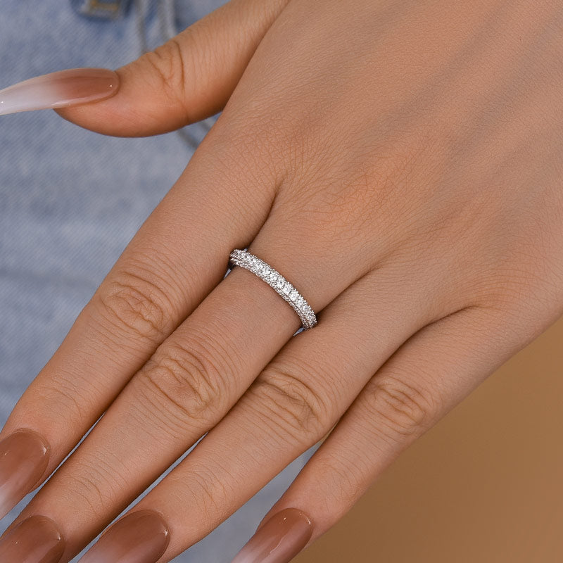 Alianza de boda con diamantes simulados de 0,135 ct, plata de ley con doble baño de oro