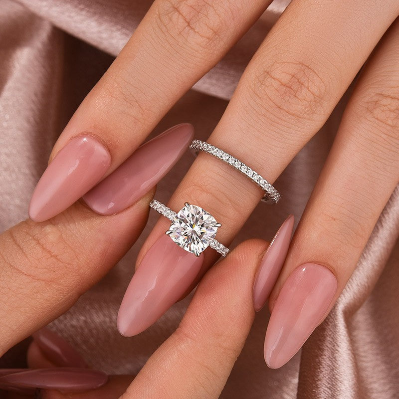 25 Carat Cushion Moissanite Ring 925 Silver 18K White Gold