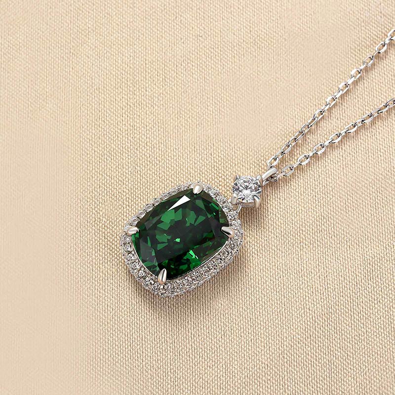 925 Silver White Gold Plated 10x13mm Cushion Emerald Diamond Necklace