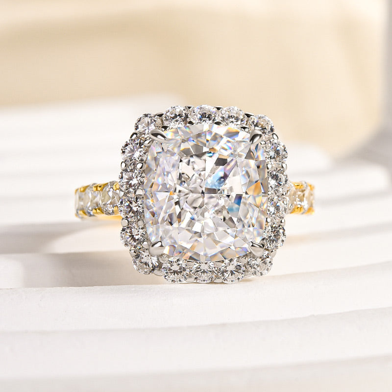 6.0ct Cushion Cut Diamond Ring with 2.0ct Halo