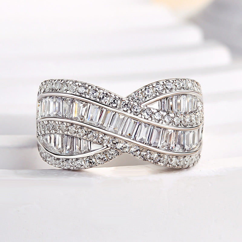 5.0ct Emerald & Round Cut Simulated Diamond Wedding Band