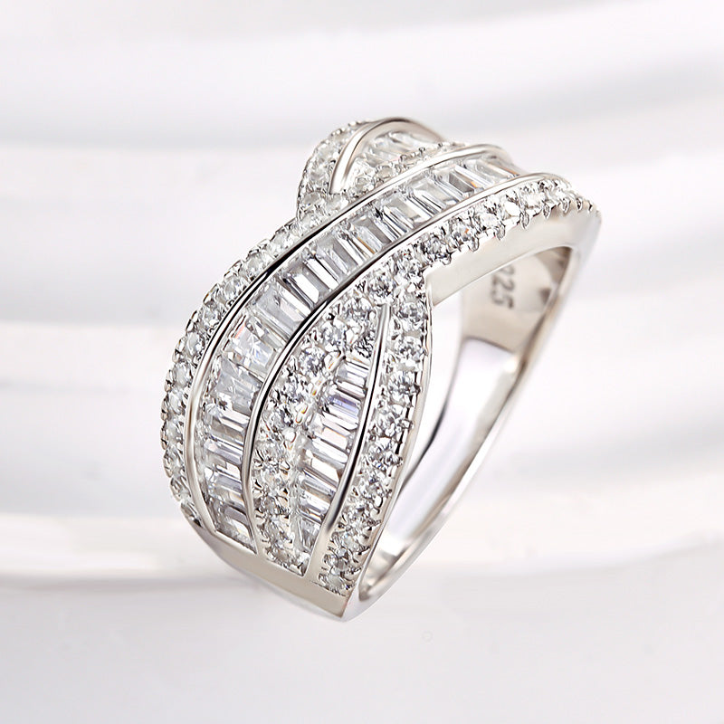 5.0ct Emerald & Round Cut Simulated Diamond Wedding Band