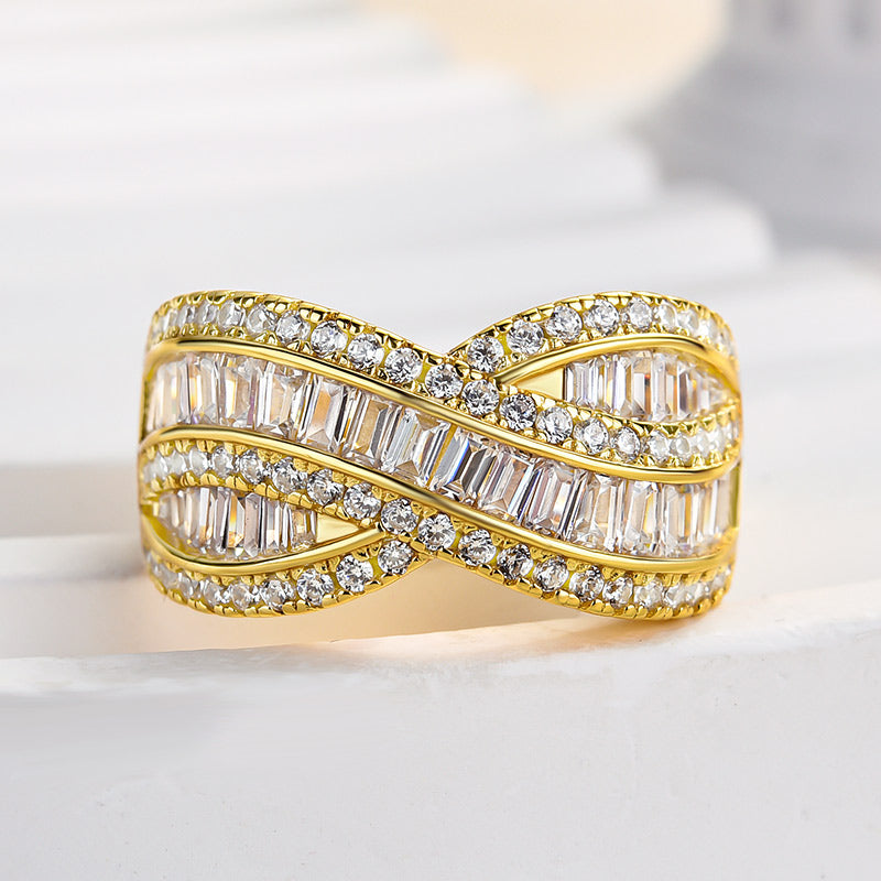 5.0ct Emerald & Round Cut Simulated Diamond Wedding Band