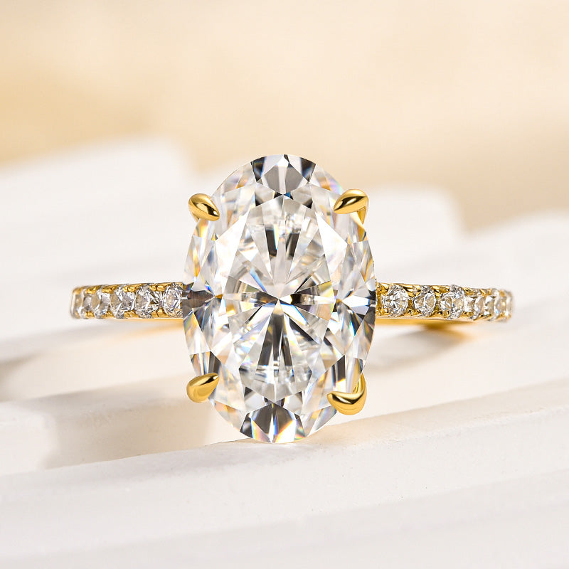 4.0Ct Oval Moissanite Engagement Ring