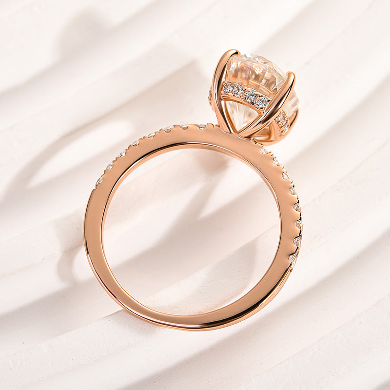 4.0Ct Oval Moissanite Engagement Ring