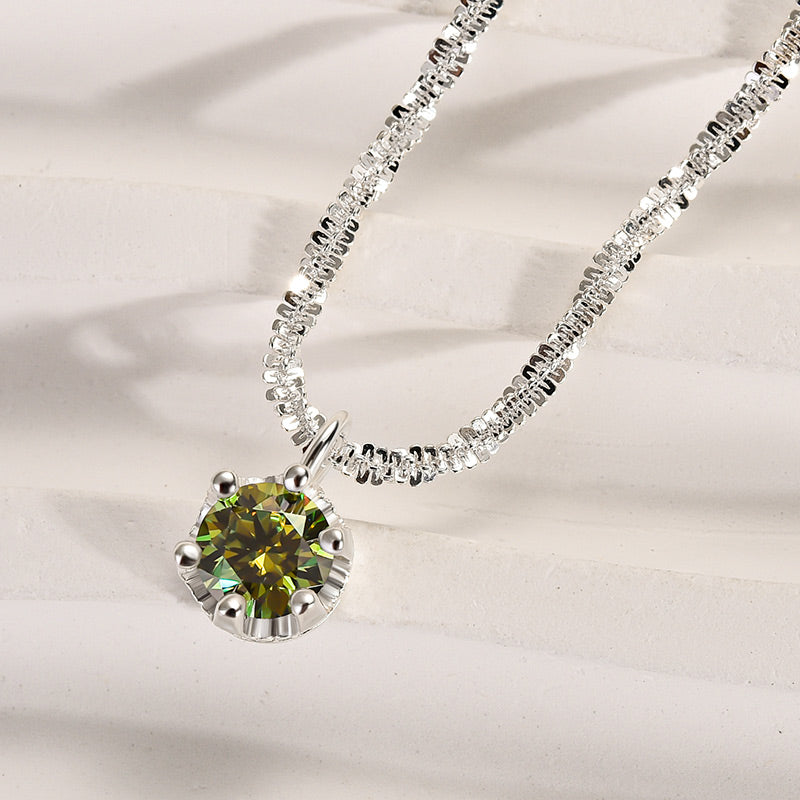 Elegant Round-Cut Moissanite & Peridot Necklace – 925 Silver, 18K Gold