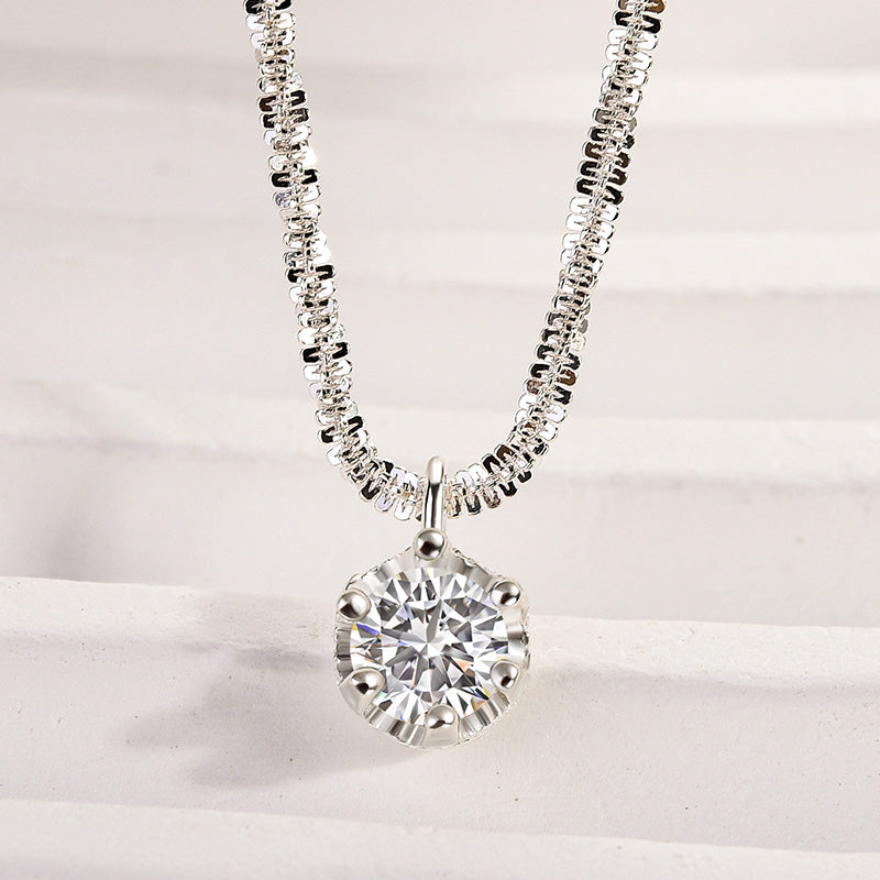 Elegant Round-Cut Moissanite & Peridot Necklace – 925 Silver, 18K Gold