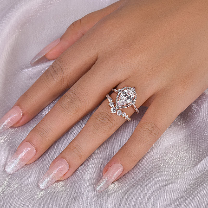 ear-Shaped Diamond Bridal Ring Set (2.2ct) - Rose Gold