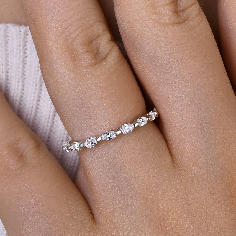 2Ct Oval Cut Diamond Band 925 Silver White Gold