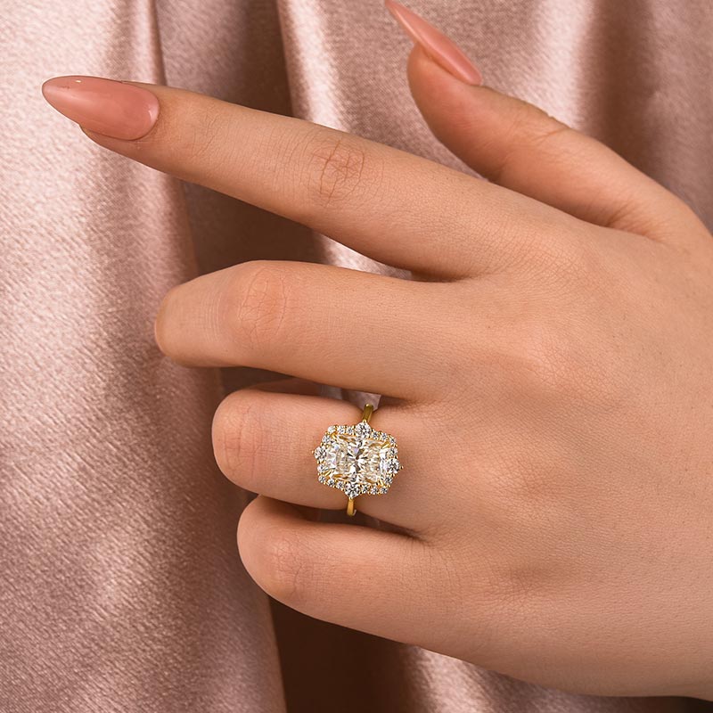 3.0Ct Radiant Moissanite Ring - 925 Silver Yellow Gold