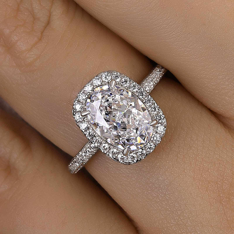 Timeless 2.25ct Oval Diamond Ring with Pavé Detailing