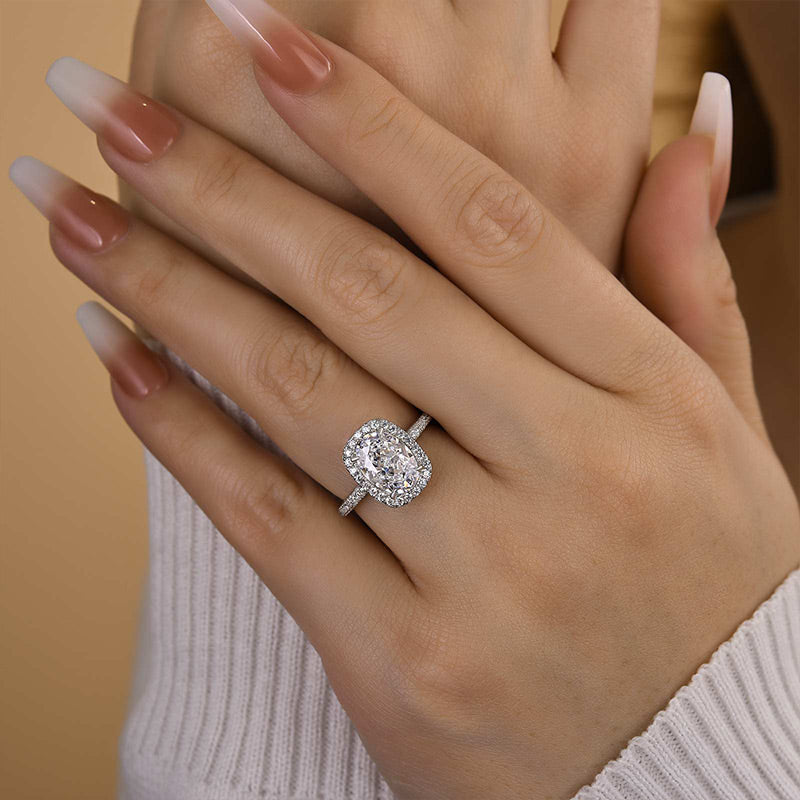 Timeless 2.25ct Oval Diamond Ring with Pavé Detailing