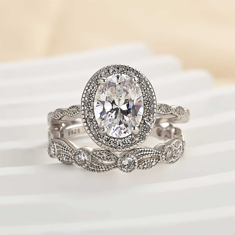 2.0ct Oval Cut Diamond Halo Ring Set - White Gold