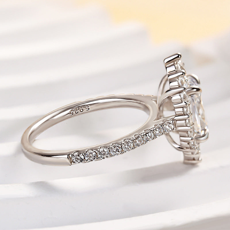 Eternal Love Oval Diamond Ring Set in Rose & White Gold