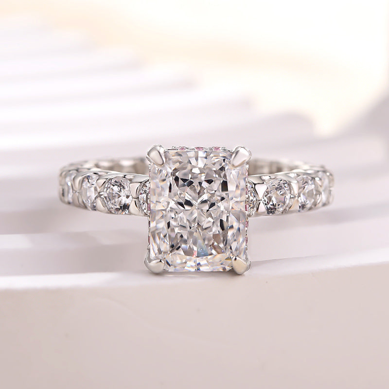 3.0Ct Radiant Cut Diamond Ring with Crushed Ice Halo