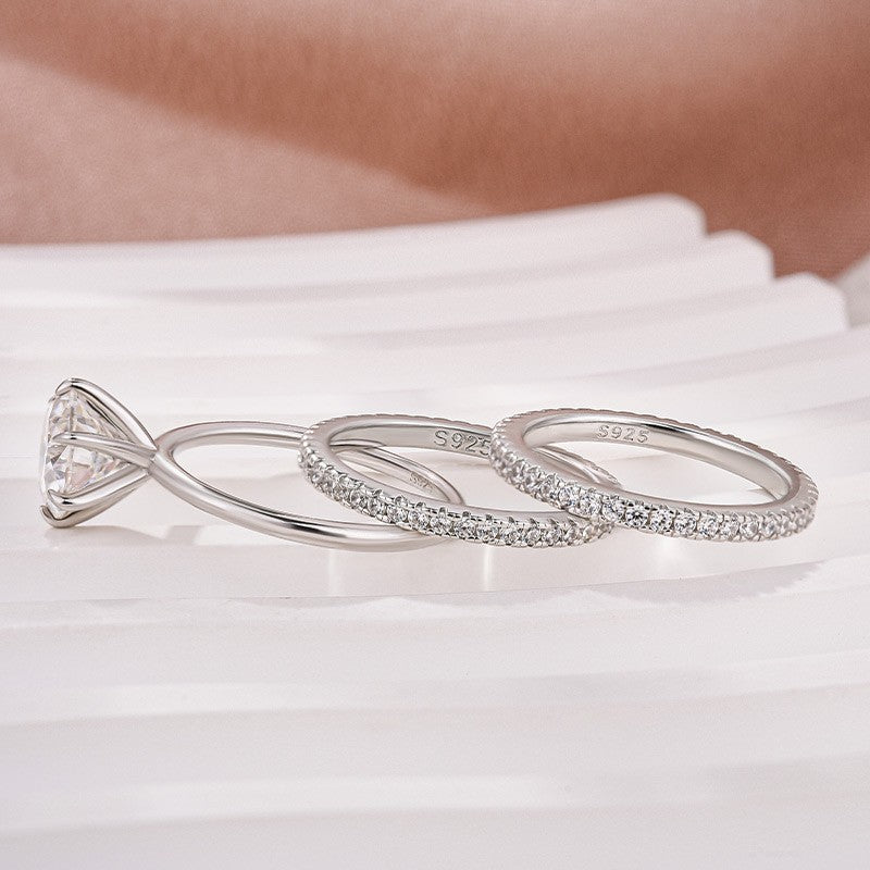 2Ct Round Moissanite 3-Piece Ring Set 18K White Gold