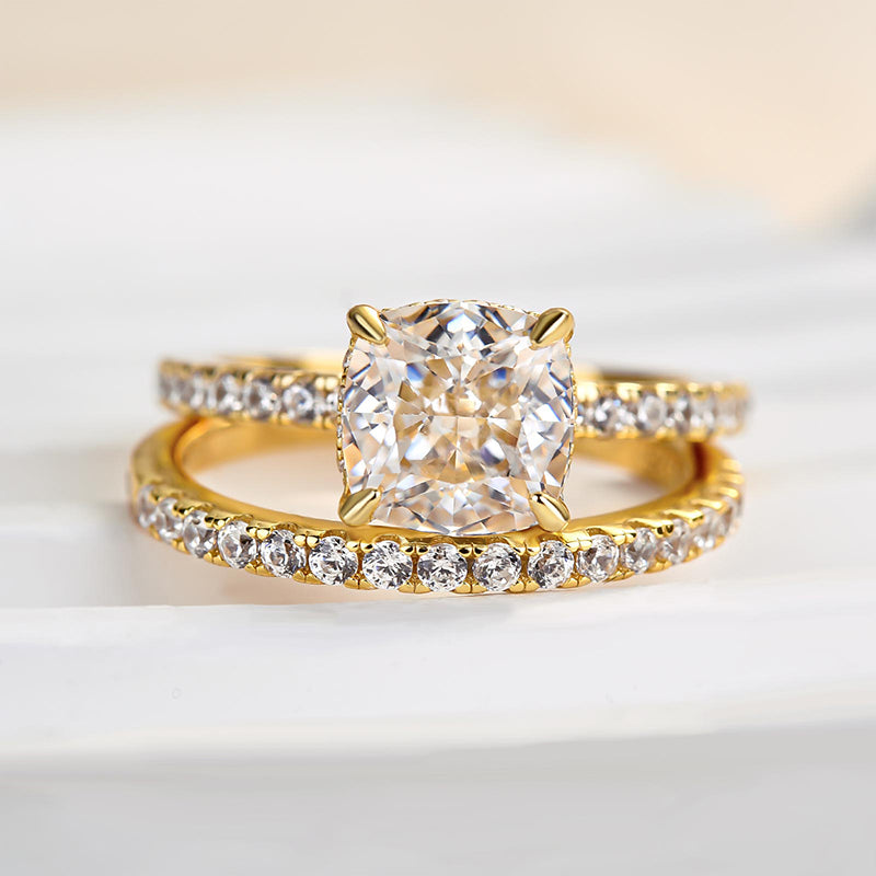 Tri-Tone Cushion Cut Wedding Set (2.0ct) - Silver