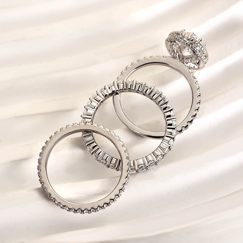 2.5Ct Oval Cut Diamond 3-Piece Wedding Set