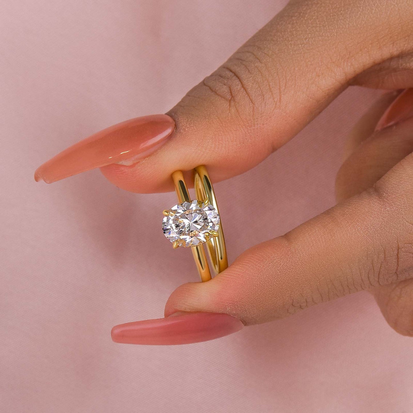 2.0Ct Oval Simulated Diamond Ring - 925 Silver Yellow Gold