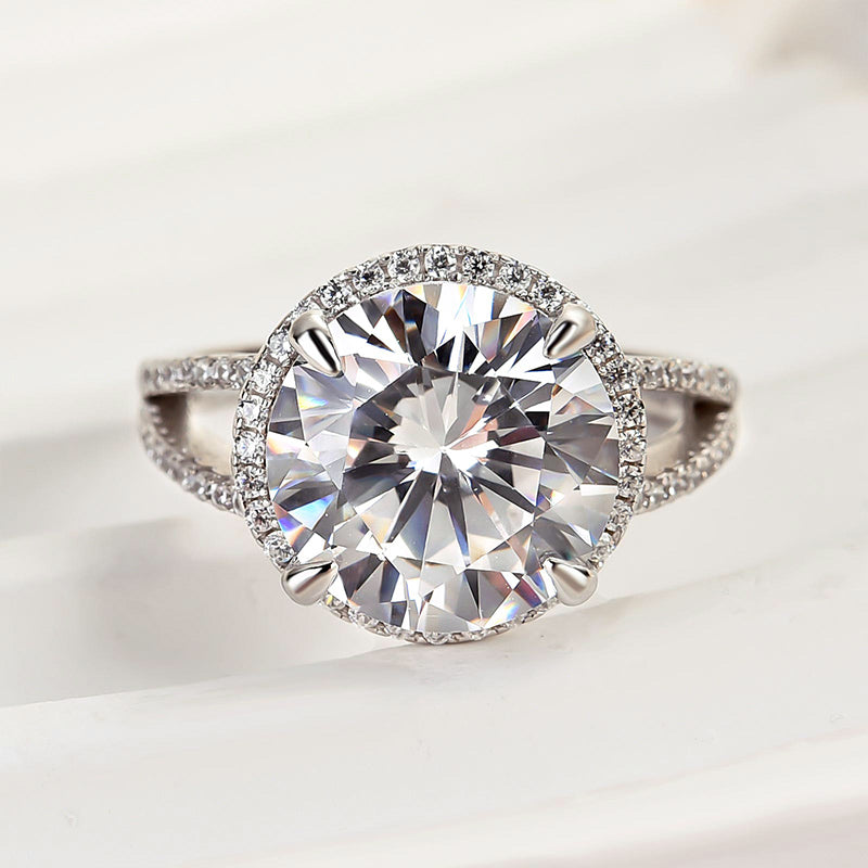 5.0 Carat Round Cut Diamond Halo Ring